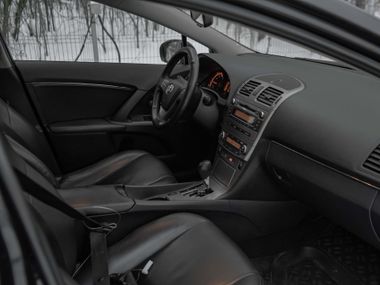 Toyota Avensis 2011 года, 254 403 км - вид 13