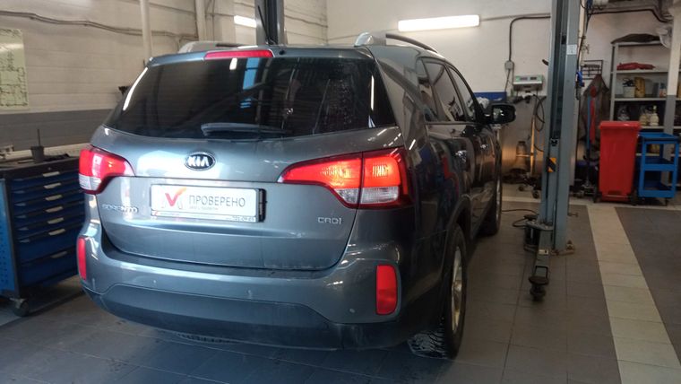 KIA Sorento 2014 года, 190 854 км - вид 3