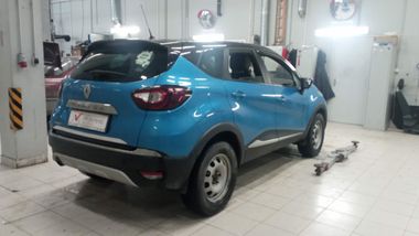 Renault Kaptur 2018 года, 125 948 км - вид 3