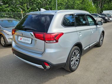 Mitsubishi Outlander 2018 года, 164 723 км - вид 4