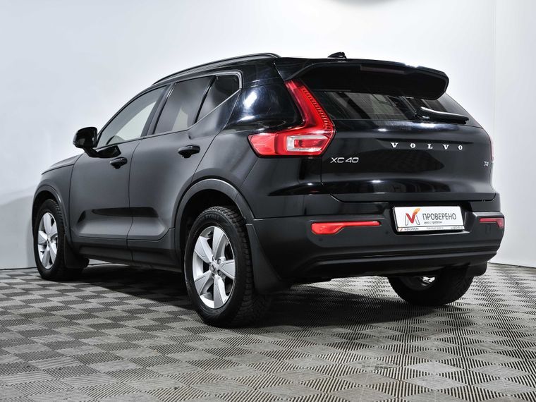 Volvo XC40 2019 года, 130 387 км - вид 8