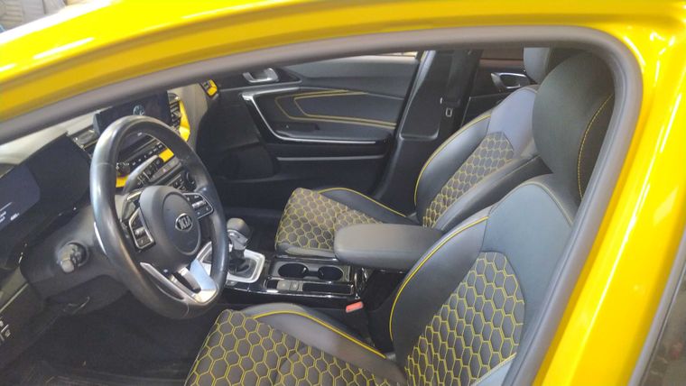 Kia XCeed 2020 года, 40 885 км - вид 5