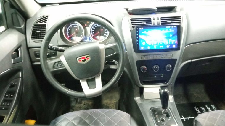 Geely Emgrand X7 2014 года, 150 041 км - вид 5