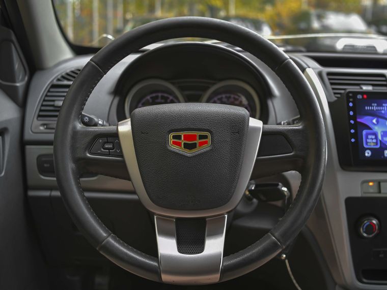 Geely Emgrand X7 2014 года, 150 041 км - вид 7