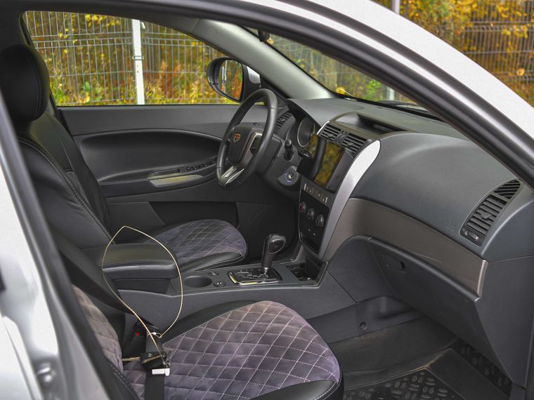 Geely Emgrand X7 2014 года, 150 041 км - вид 13