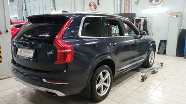 Volvo XC90 2016 года, 268 257 км - вид 3