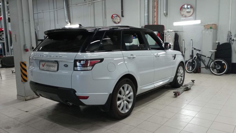 Land Rover Range Rover Sport 2016 года, 160 809 км - вид 3