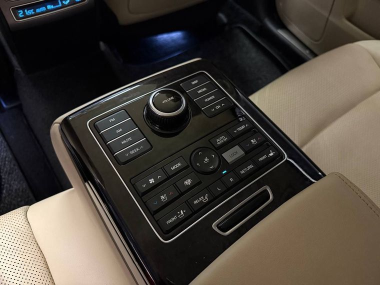 Hyundai Equus 2015 года, 159 000 км - вид 20
