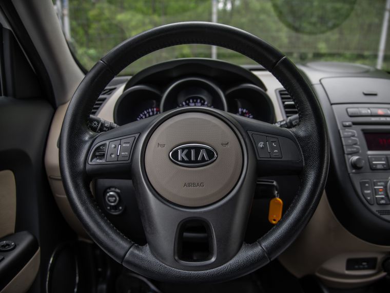 Kia Soul 2012 года, 168 917 км - вид 6