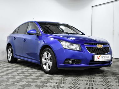 Chevrolet Cruze 2011 года, 220 000 км - вид 3