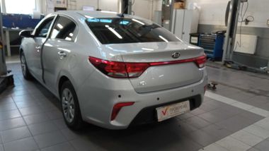 Kia Rio 2019 года, 77 104 км - вид 4