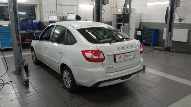 ВАЗ (LADA) Granta 2019 года, 70 000 км - вид 4