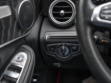 Mercedes-Benz C-класс 2017 года, 94 849 км - вид 6