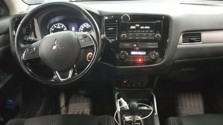 Mitsubishi Outlander 2018 года, 96 685 км - вид 6