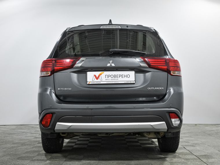 Mitsubishi Outlander 2018 года, 114 000 км - вид 5