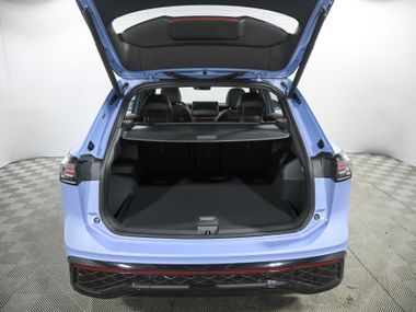 Volkswagen Tiguan L 2024 года, 230 км - вид 23