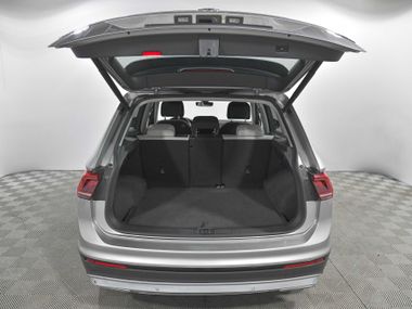 Volkswagen Tiguan 2019 года, 134 265 км - вид 21