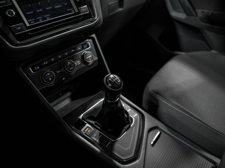Volkswagen Tiguan 2017 года, 104 942 км - вид 10
