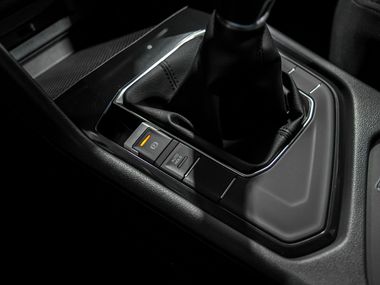 Volkswagen Tiguan 2017 года, 104 942 км - вид 11