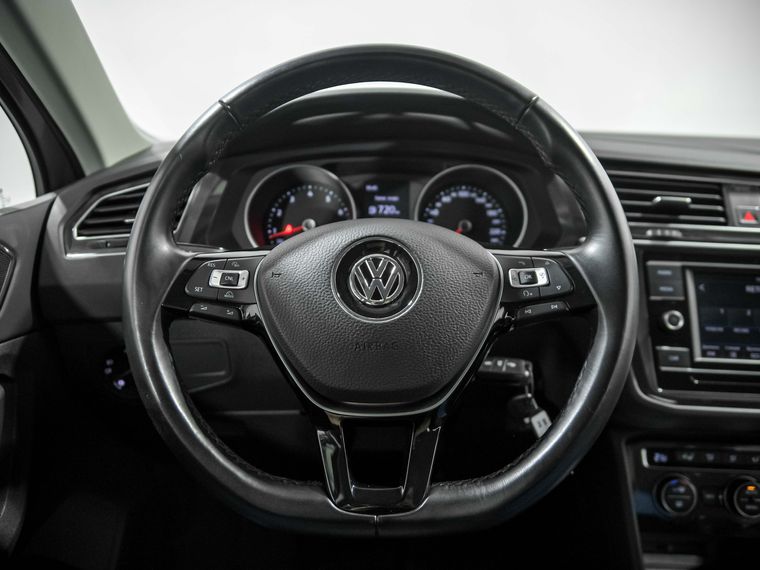 Volkswagen Tiguan 2017 года, 104 942 км - вид 8