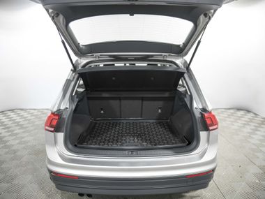 Volkswagen Tiguan 2017 года, 104 942 км - вид 16