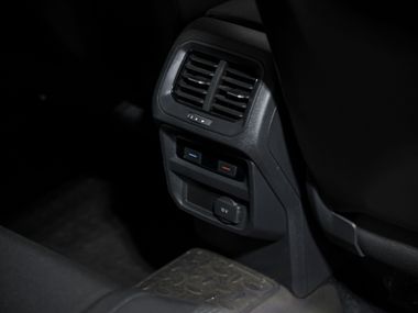 Volkswagen Tiguan 2017 года, 104 942 км - вид 14