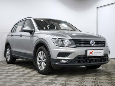 Volkswagen Tiguan 2017 года, 104 942 км - вид 3