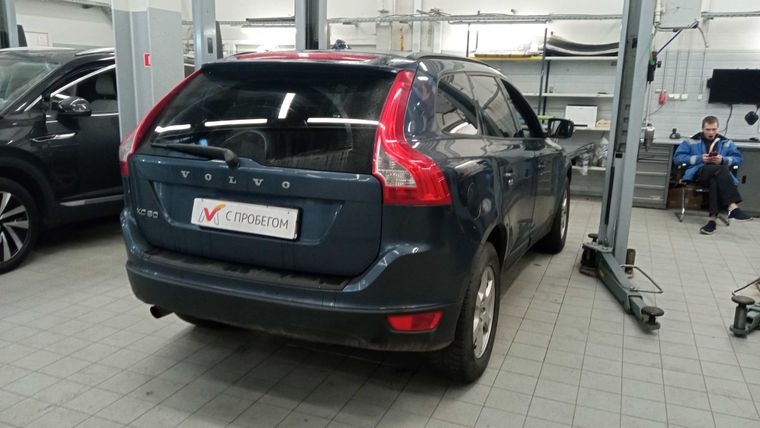 Volvo XC60 2010 года, 214 009 км - вид 3