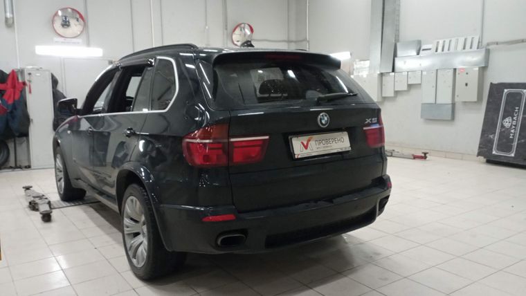 BMW X5 2010 года, 294 016 км - вид 4