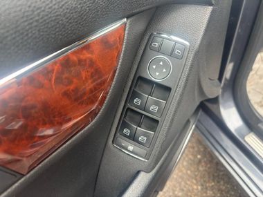 Mercedes-Benz C-класс 2007 года, 294 630 км - вид 12