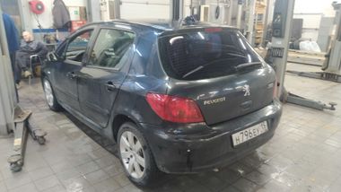 Peugeot 307 2003 года, 293 361 км - вид 4