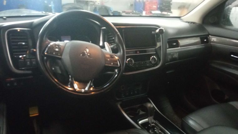 Mitsubishi Outlander 2019 года, 154 737 км - вид 5