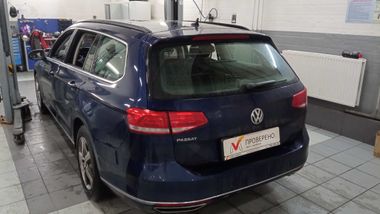 Volkswagen Passat 2019 года, 175 662 км - вид 4