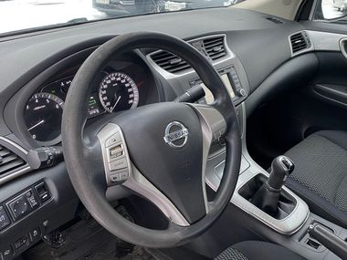 Nissan Sentra 2014 года, 224 333 км - вид 11