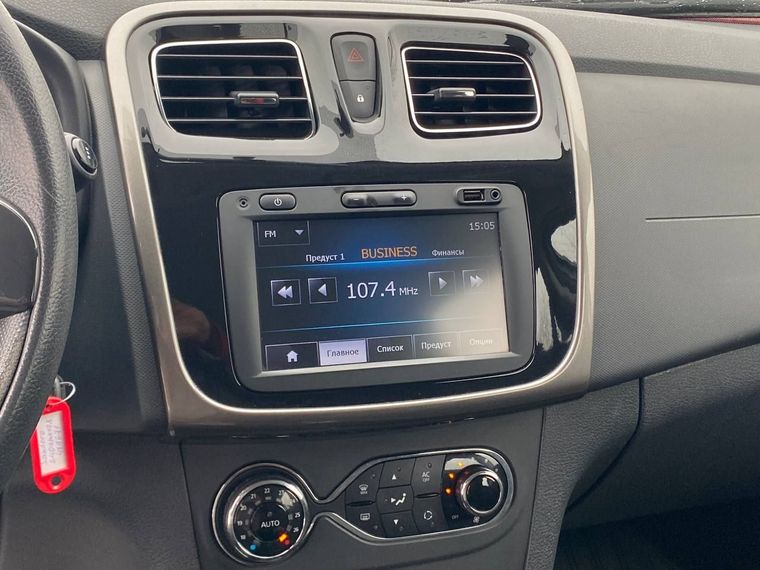 Renault Sandero 2014 года, 105 658 км - вид 11