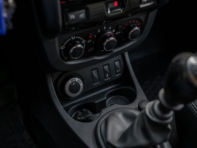 Renault Duster 2018 года, 121 415 км - вид 8