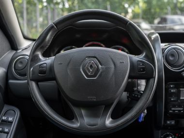 Renault Duster 2018 года, 121 415 км - вид 6
