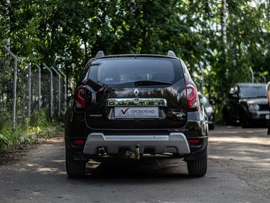 Renault Duster 2018 года, 121 415 км - вид 4