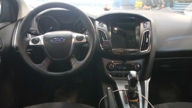 Ford Focus 2013 года, 298 897 км - вид 5