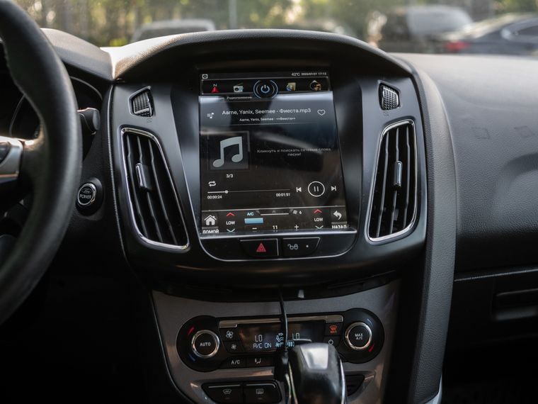 Ford Focus 2013 года, 298 897 км - вид 7