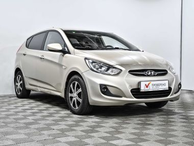 Hyundai Solaris 2011 года, 305 962 км - вид 4