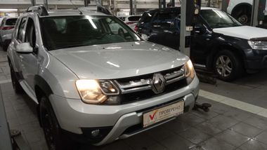 Renault Duster 2018 года, 164 350 км - вид 3