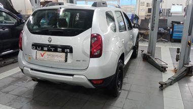 Renault Duster 2018 года, 164 350 км - вид 4