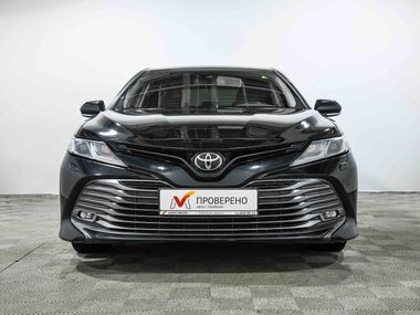 Toyota Camry 2020 года, 81 989 км - вид 3