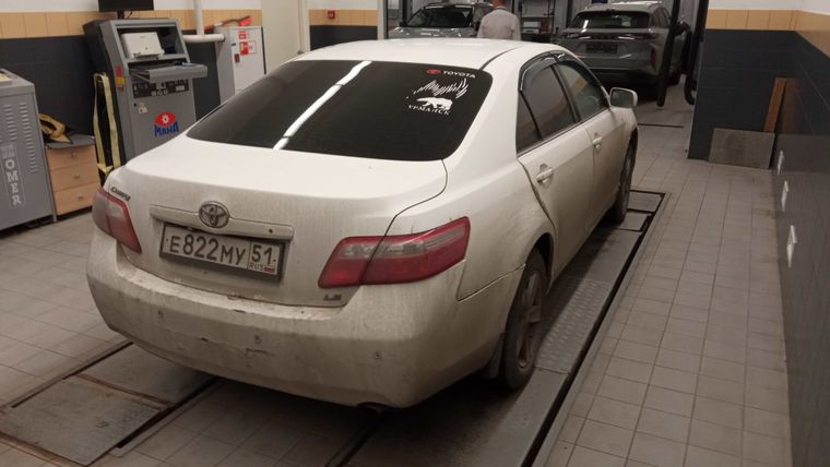 Toyota Camry 2007 года, 267 500 км - вид 3