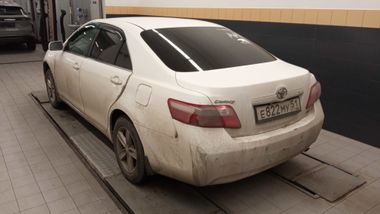 Toyota Camry 2007 года, 267 500 км - вид 4