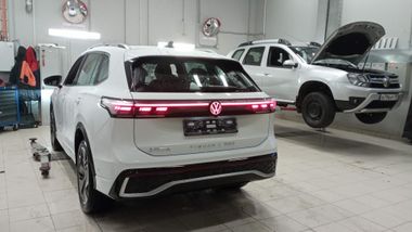 Volkswagen Tiguan L 2024 года, 10 км - вид 4