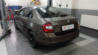 Skoda Rapid 2017 года, 66 343 км - вид 4