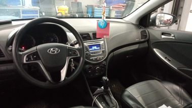 Hyundai Solaris 2015 года, 84 831 км - вид 5