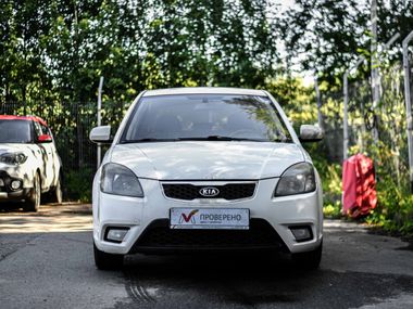 KIA Rio 2011 года, 230 943 км - вид 3